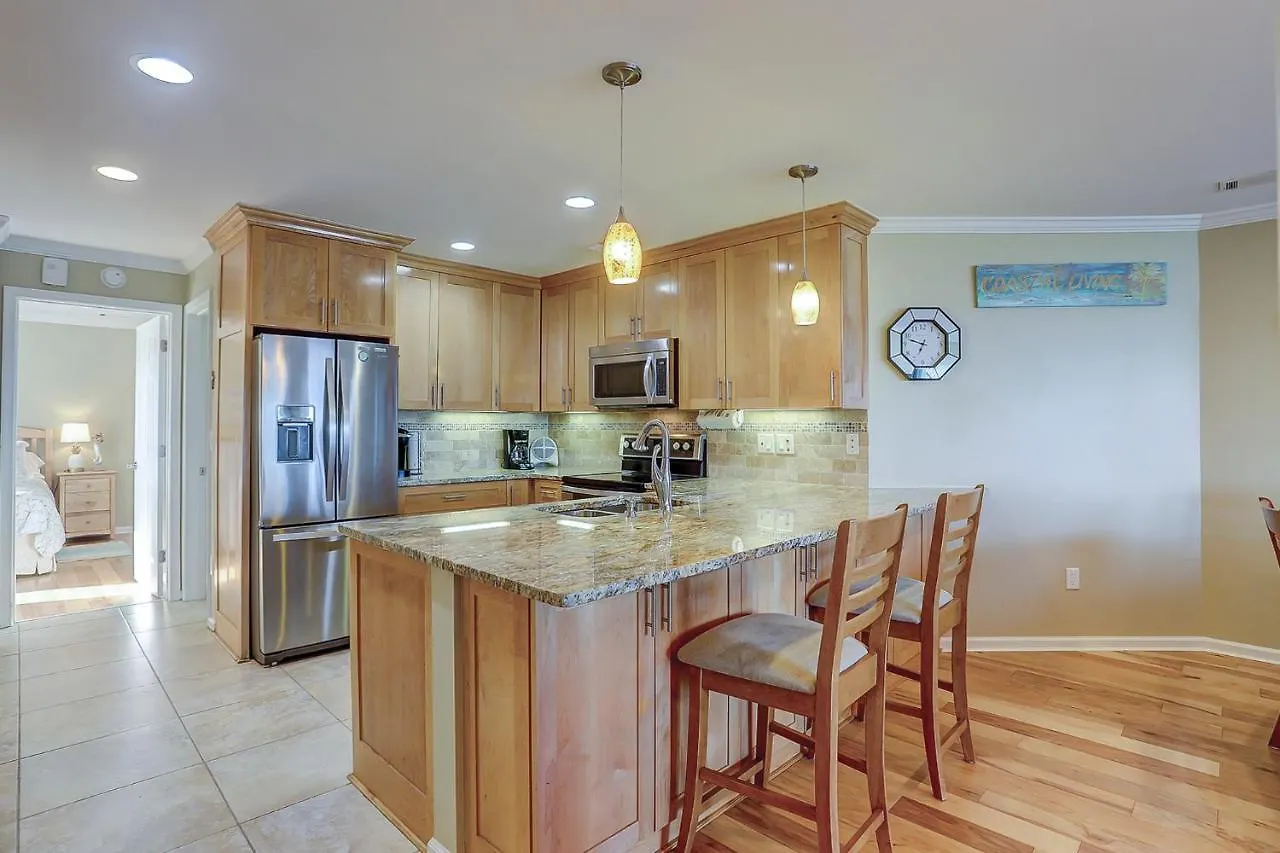402 Sea Cloisters 2 Bedroom Oceanfront *