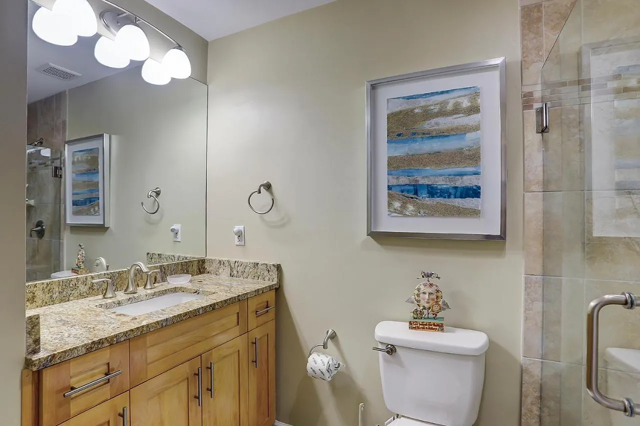 402 Sea Cloisters 2 Bedroom Oceanfront *