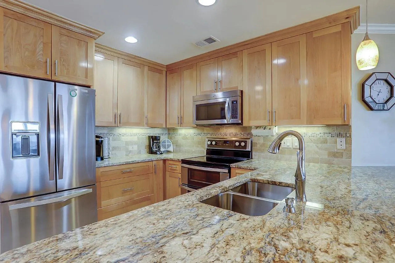 Holiday home 402 Sea Cloisters 2 Bedroom Oceanfront *