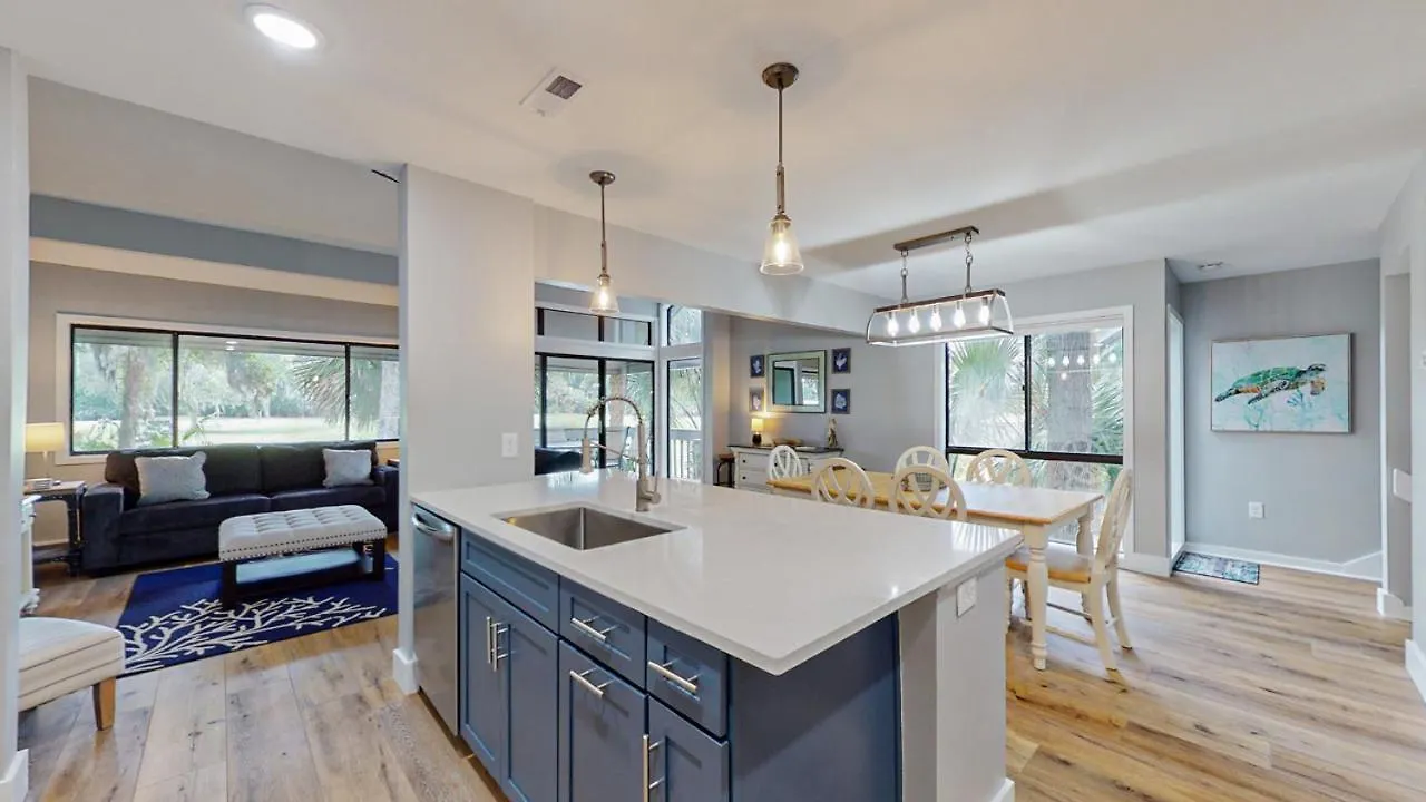 218 Turnberry Village *