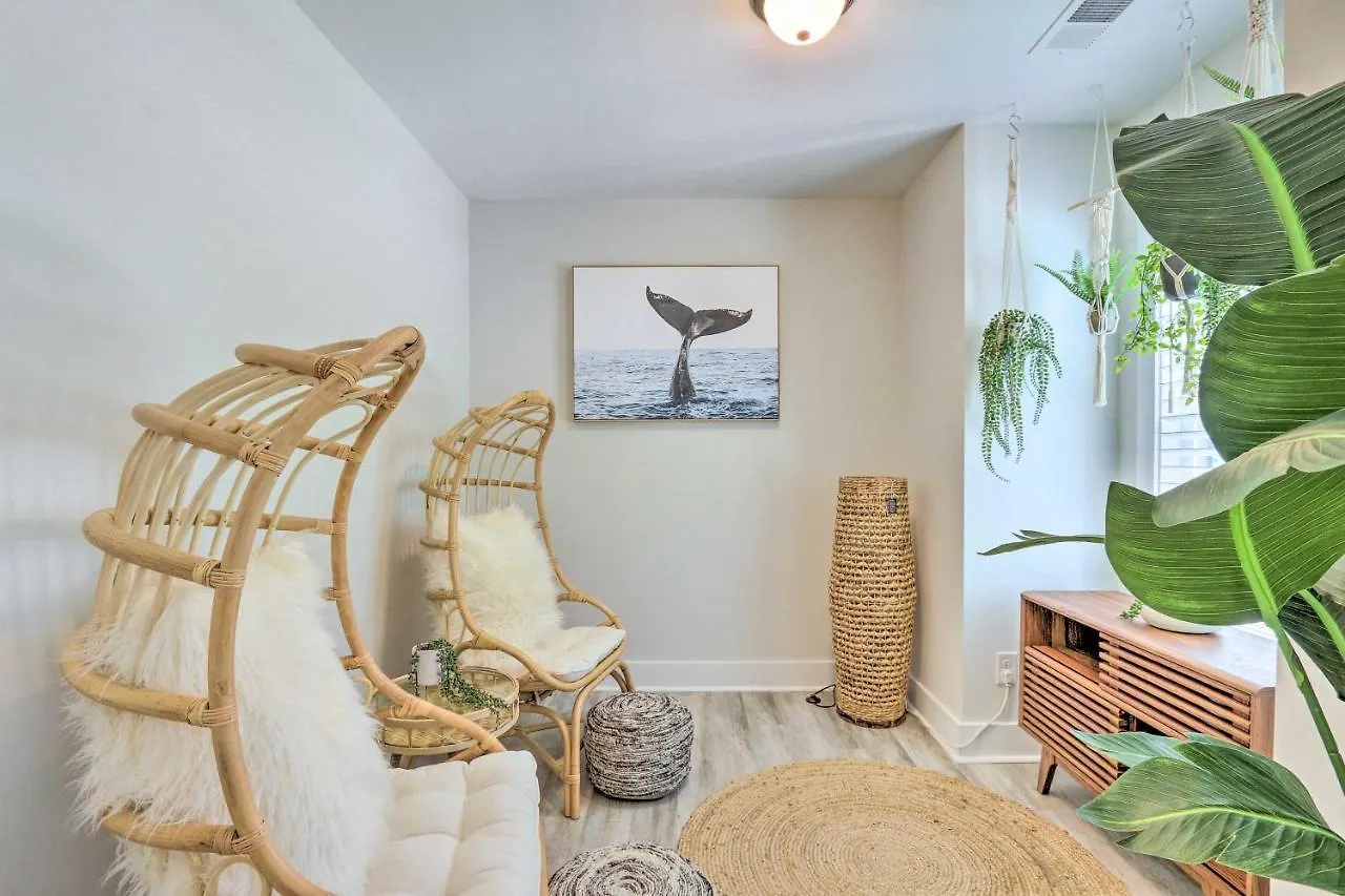 Modern Hilton Head Townhome About 4 Mi To Beach! Holiday home