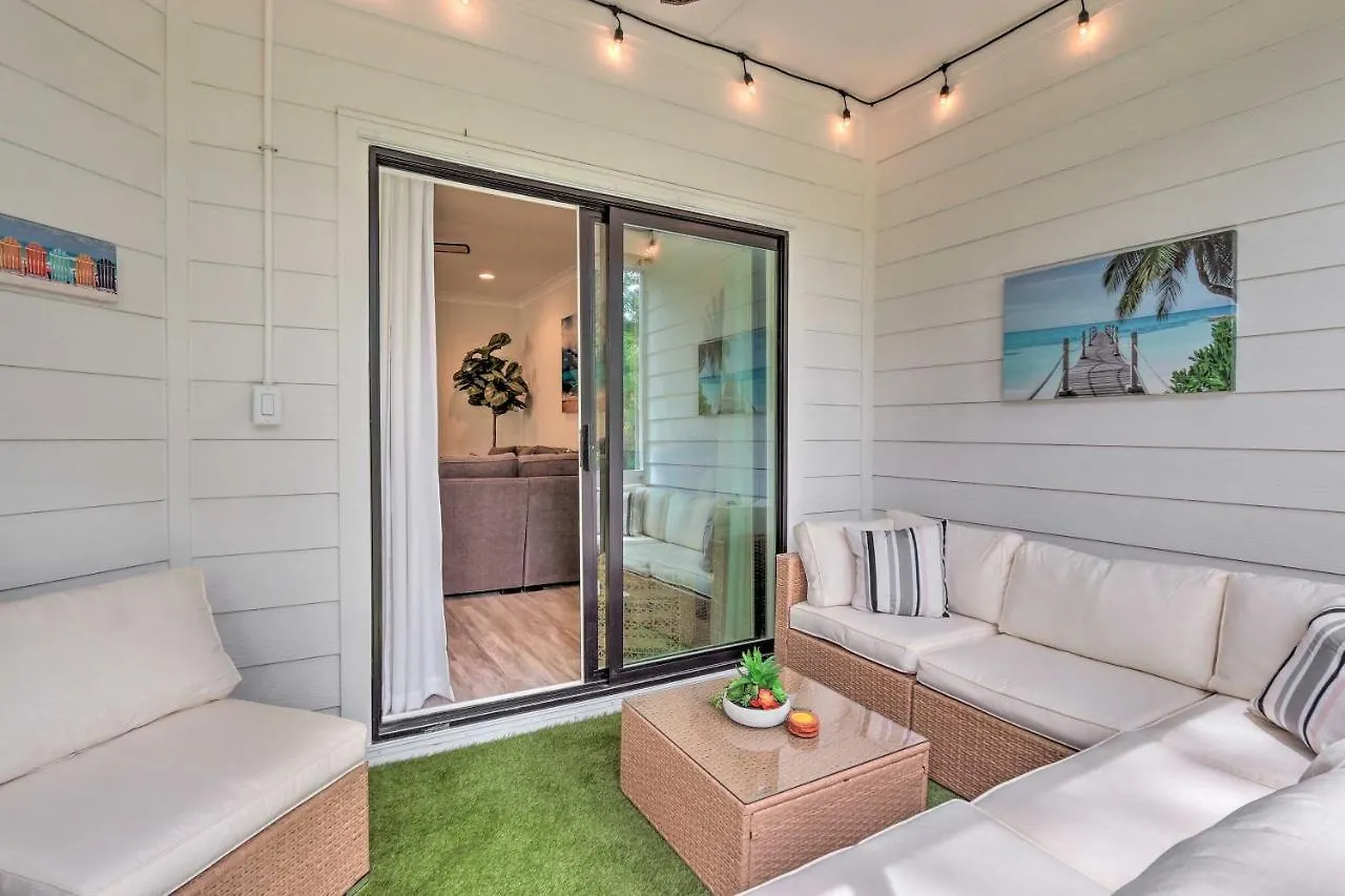Modern Hilton Head Townhome About 4 Mi To Beach! Holiday home