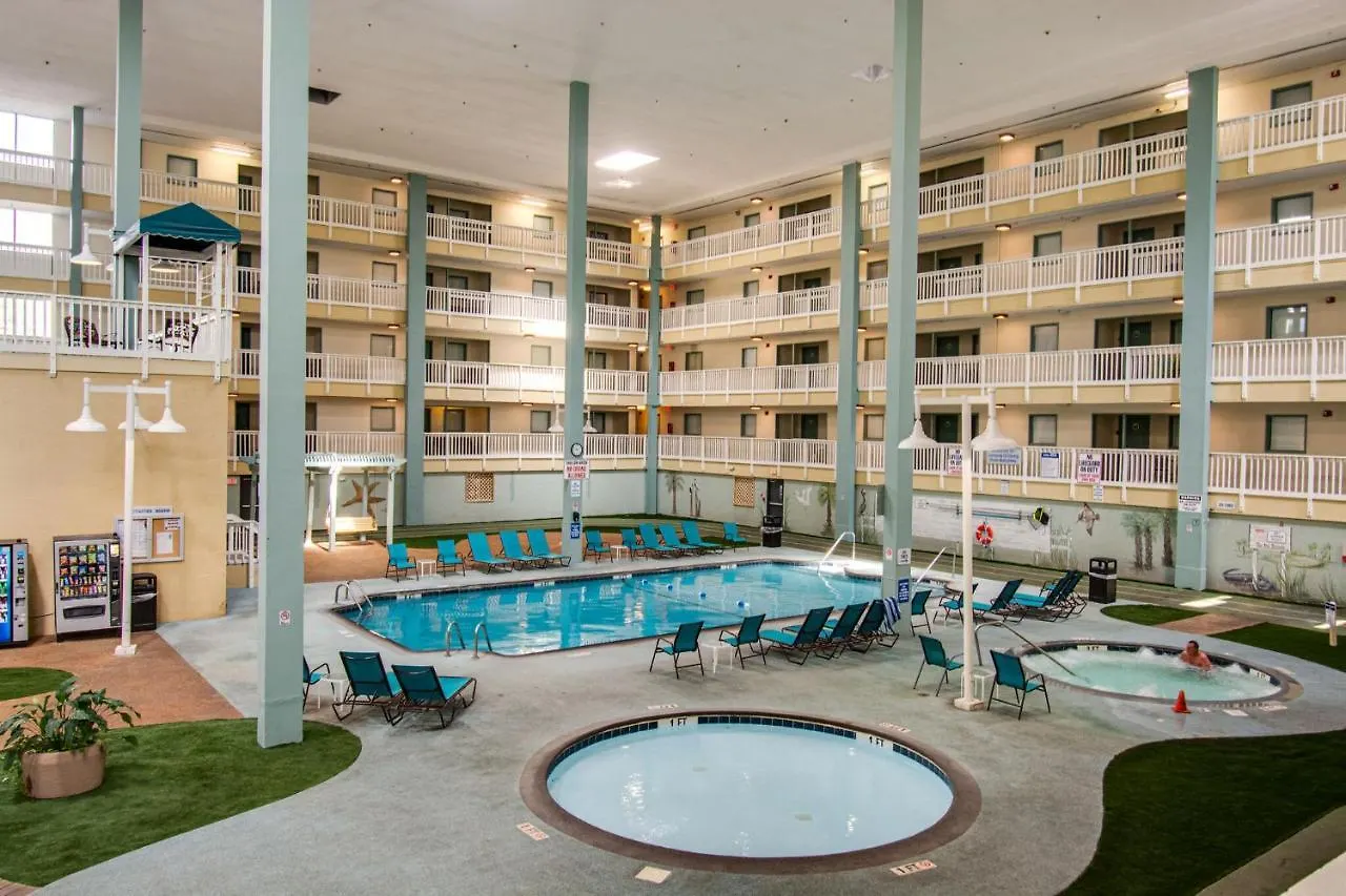 Family Getaway - Boardwalk To The Beach, 3 Pools, Tennis Apartment Hilton Head Island