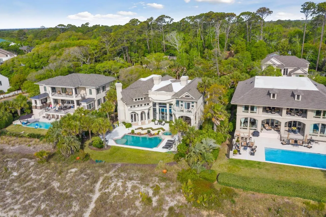 14 Armada * Hilton Head Island