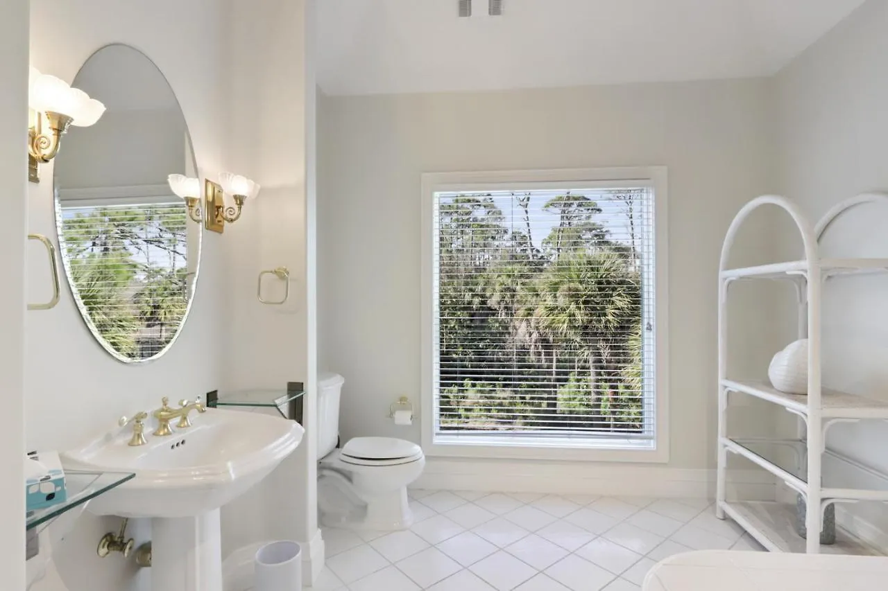 14 Armada * Hilton Head Island