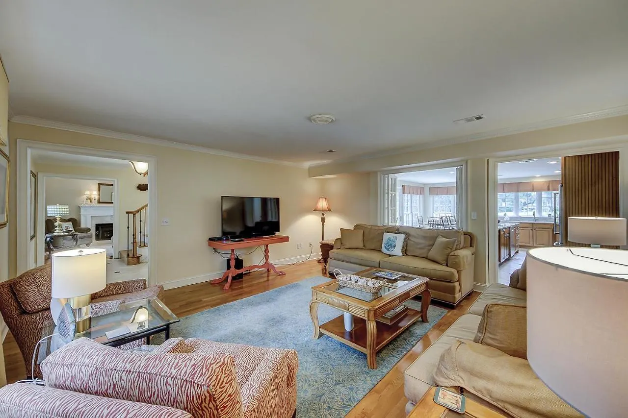 Holiday home 24 Red Maple *