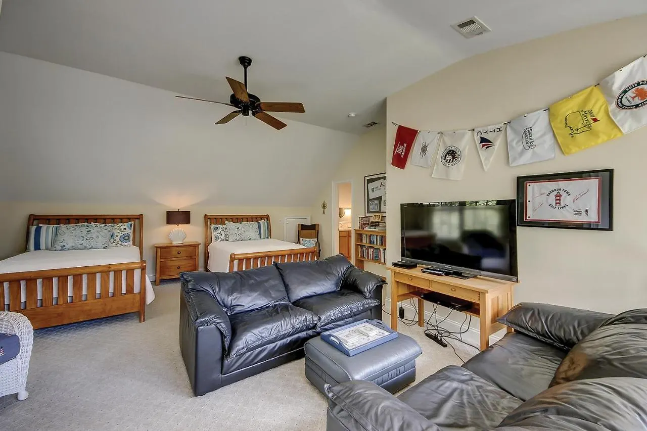 Holiday home 24 Red Maple