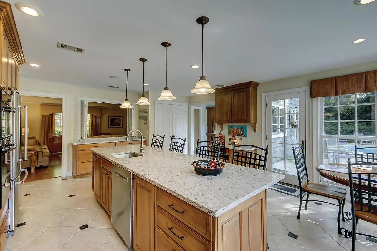24 Red Maple Holiday home