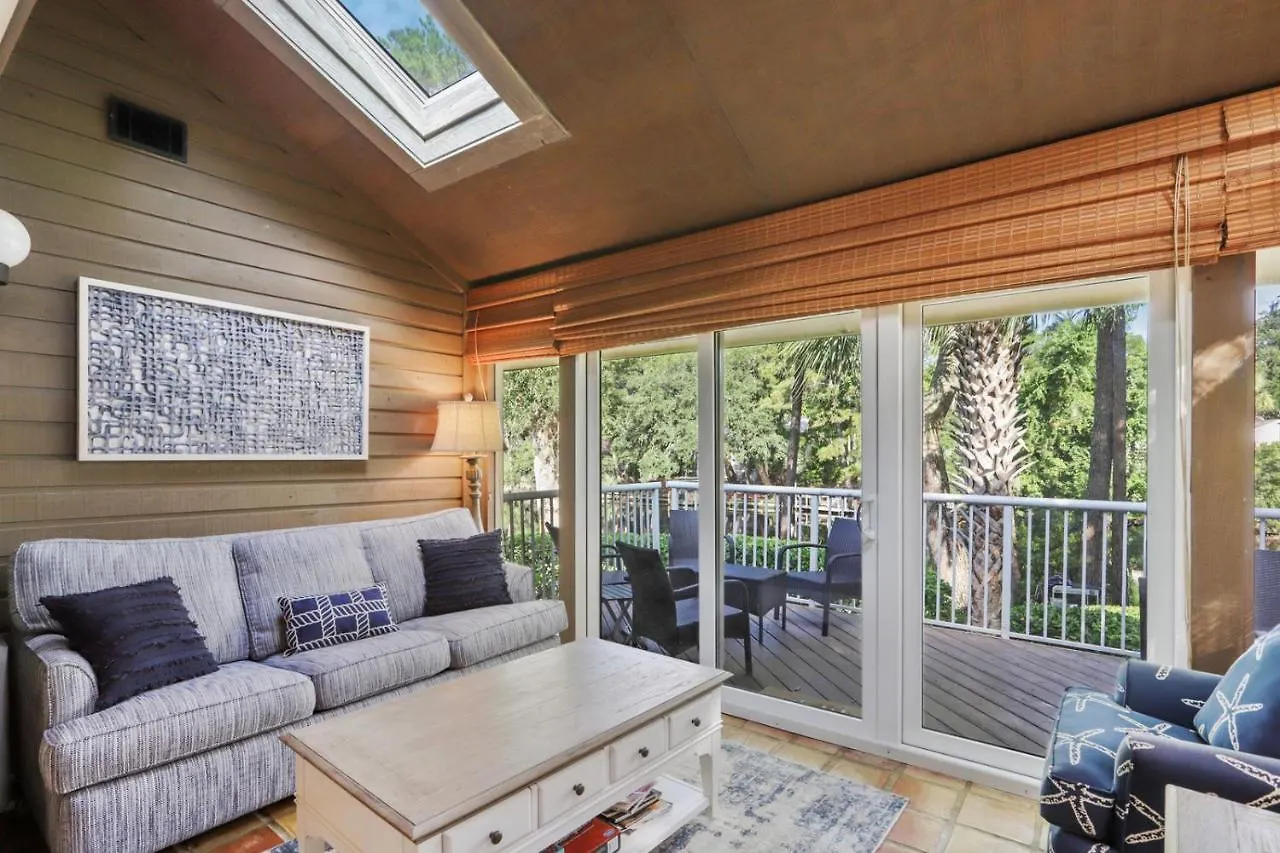 497 Captains Cove