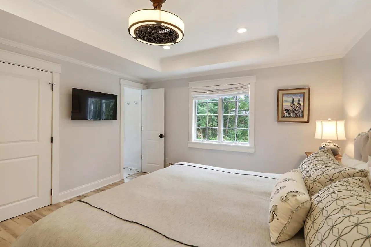 2 Laurel Lane * Hilton Head Island