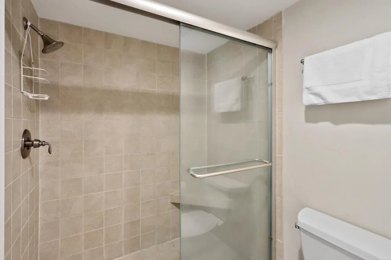 3321 Villamare