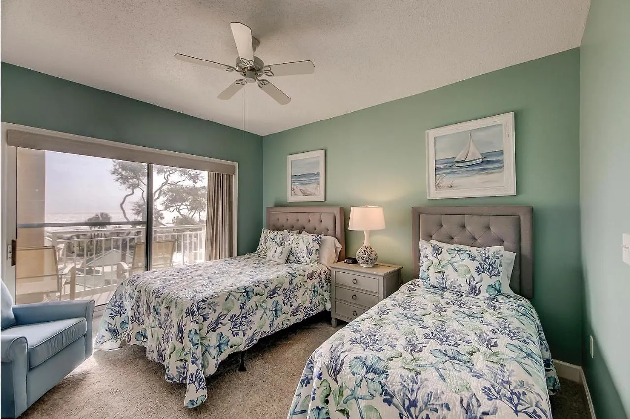 6302 Hampton Place * Hilton Head Island