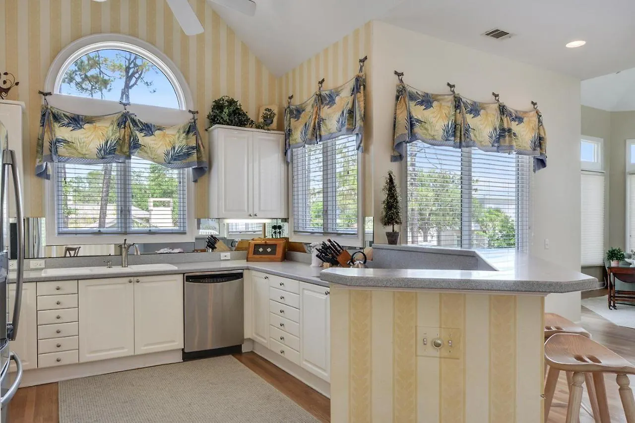 4 East Wind Holiday home *