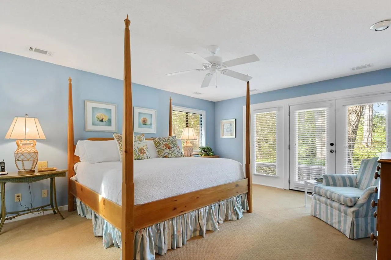 28 Port Tack * Hilton Head Island