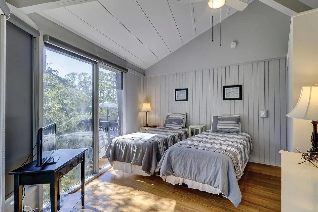 Holiday home 2021 Deer Island