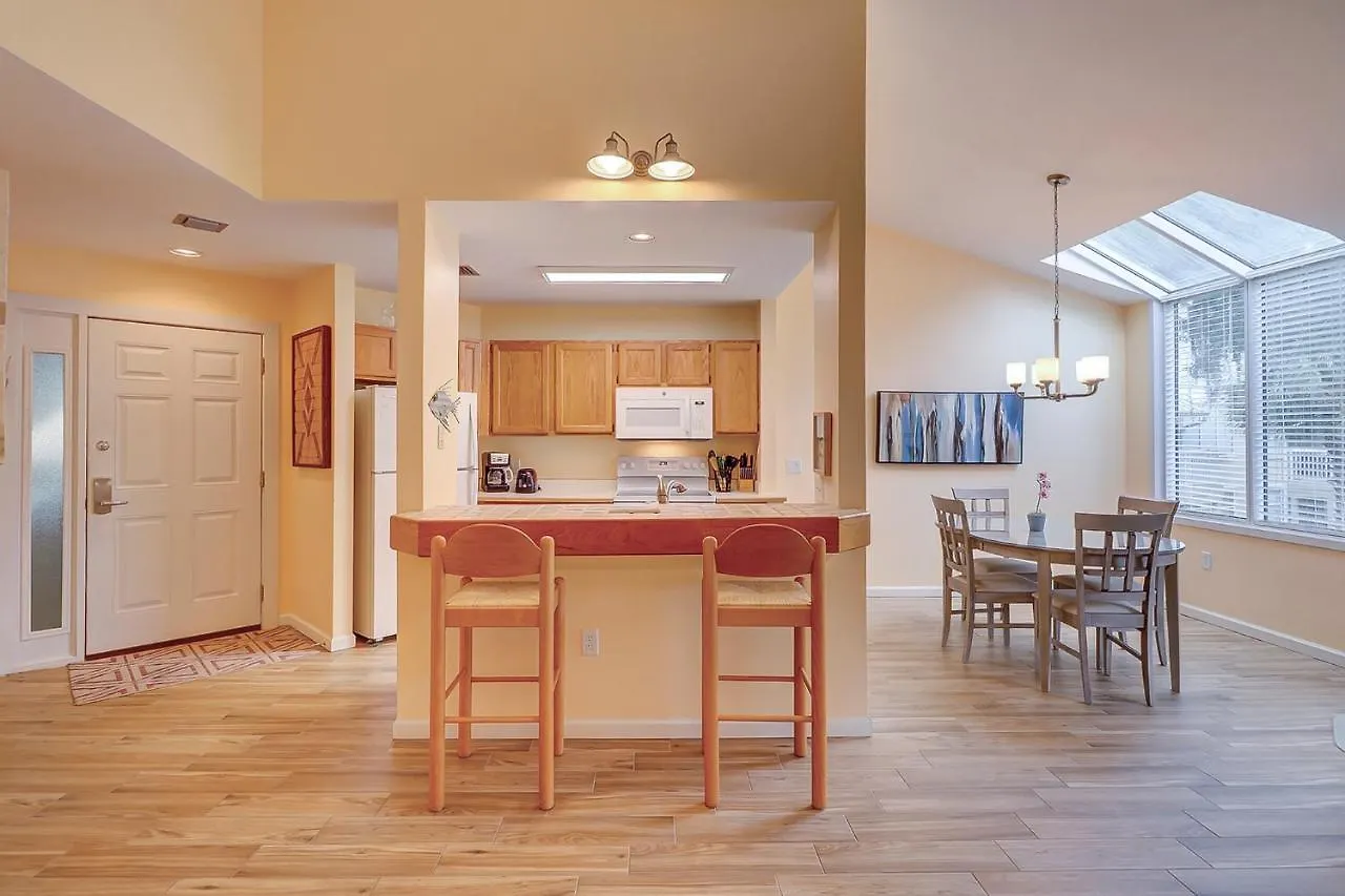 708 Barrington Park *