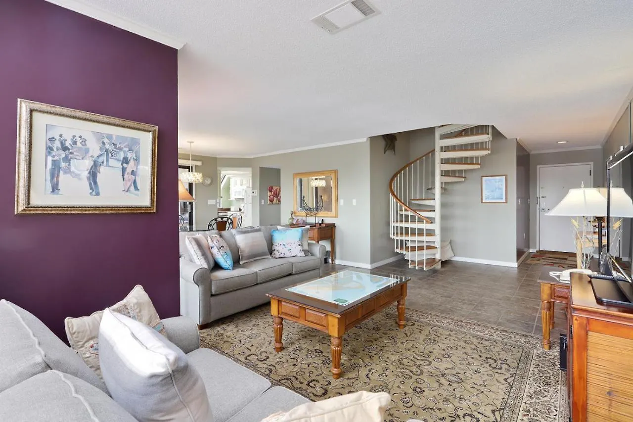 7122 Harbourside I