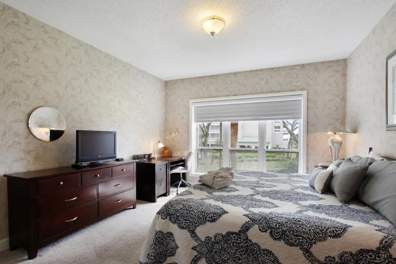 4101 Windsor Court * Hilton Head Island