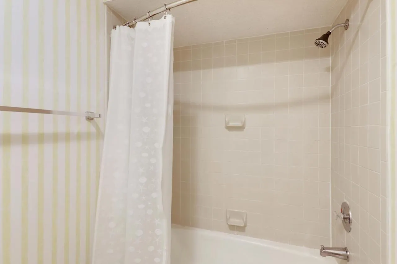 7816 Centrecourt Hilton Head Island