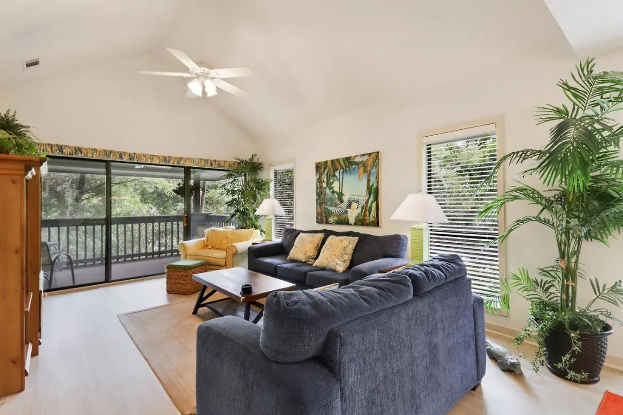 7816 Centrecourt * Hilton Head Island