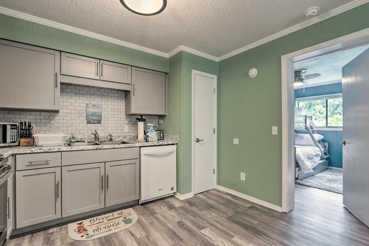 Convenient With Pool! * Hilton Head Island