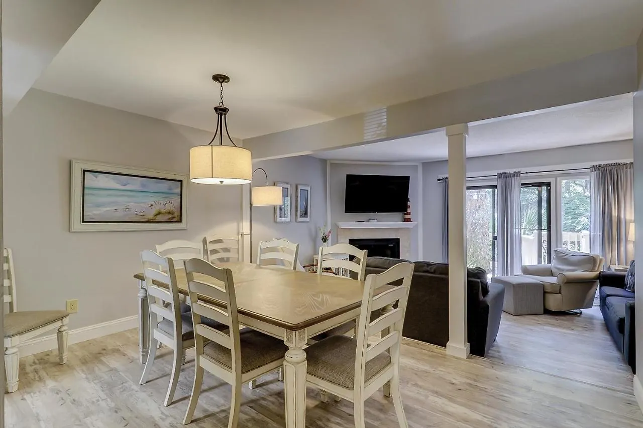 103 Beachwalk 2 Bedroom Shipyard Holiday home Hilton Head Island