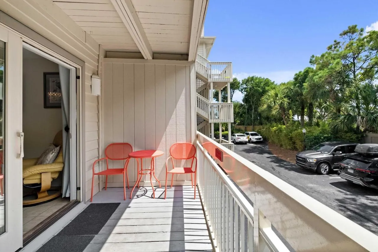 Apartment Walk To In Hilton Head! Hilton Head Island