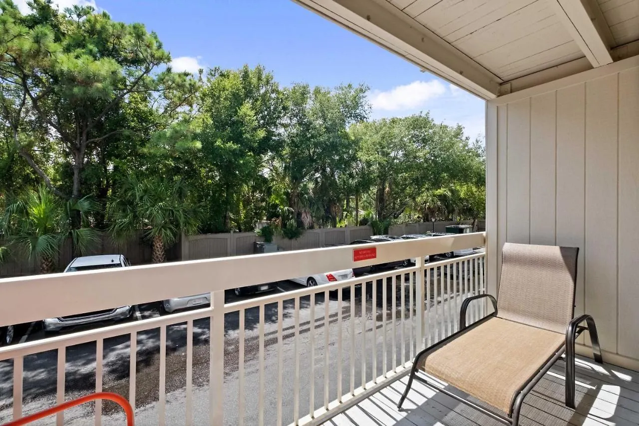 Apartment Walk To In Hilton Head! Hilton Head Island