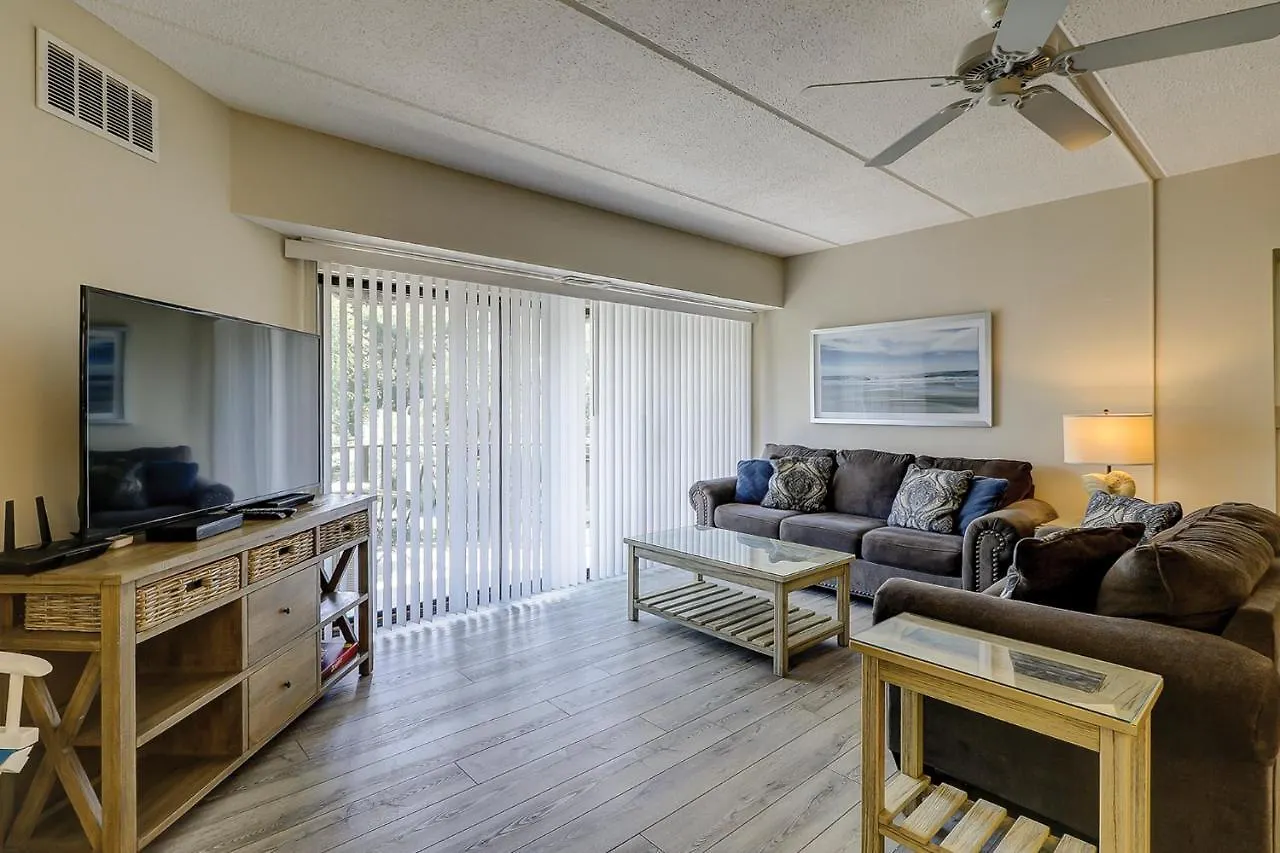 210 Forest Hilton Head *