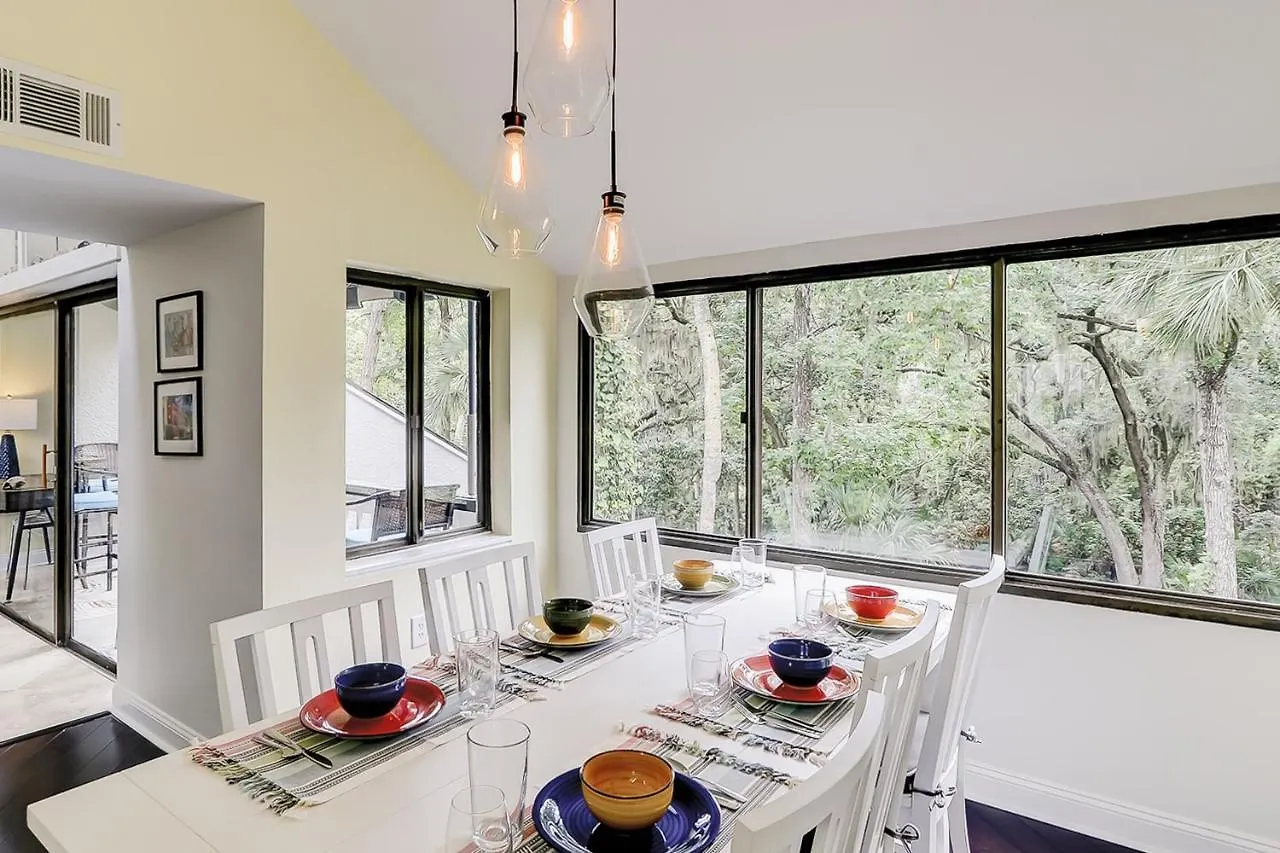 Treetops 4904