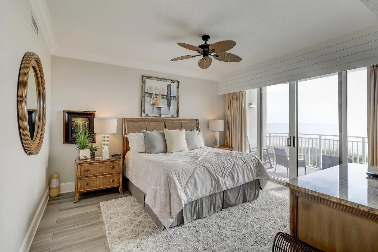 Seacrest Apartment *