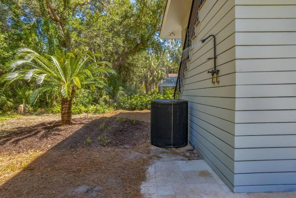 Luxury House - 2min Walk To - Private Pool - Group & Dog Friendly *