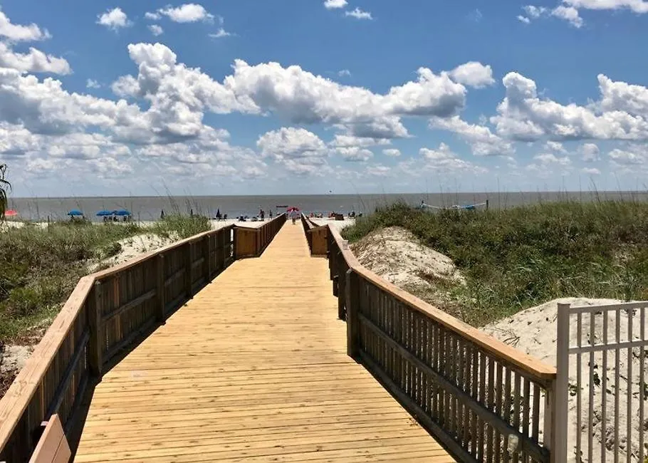 Apartment Fiddlers Cove 7l