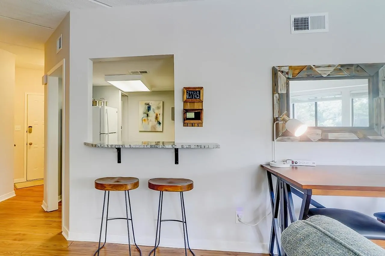 Forest 306 Apartment *