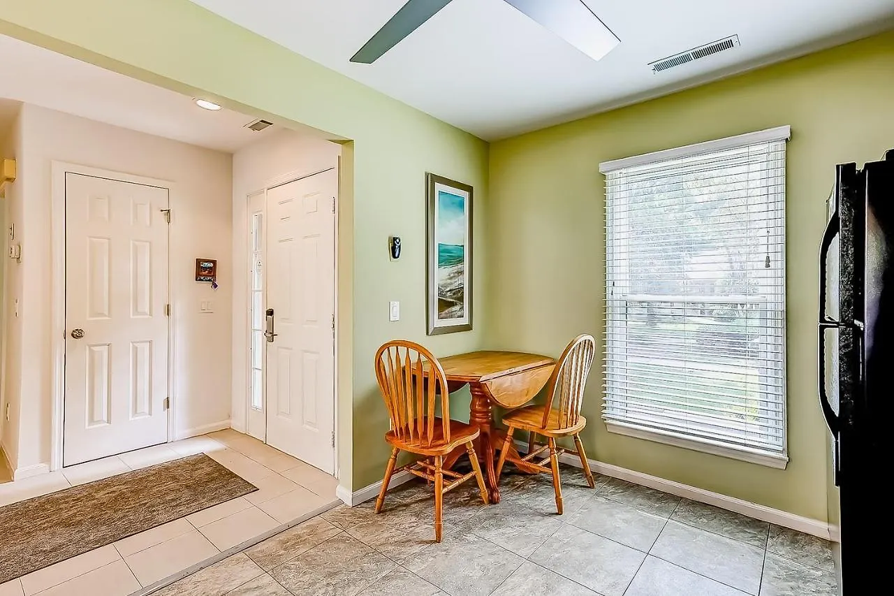 Carolina Place 3421