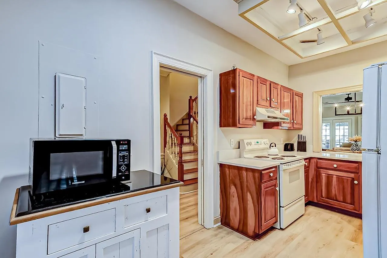 Apartment Beckenham 116 *