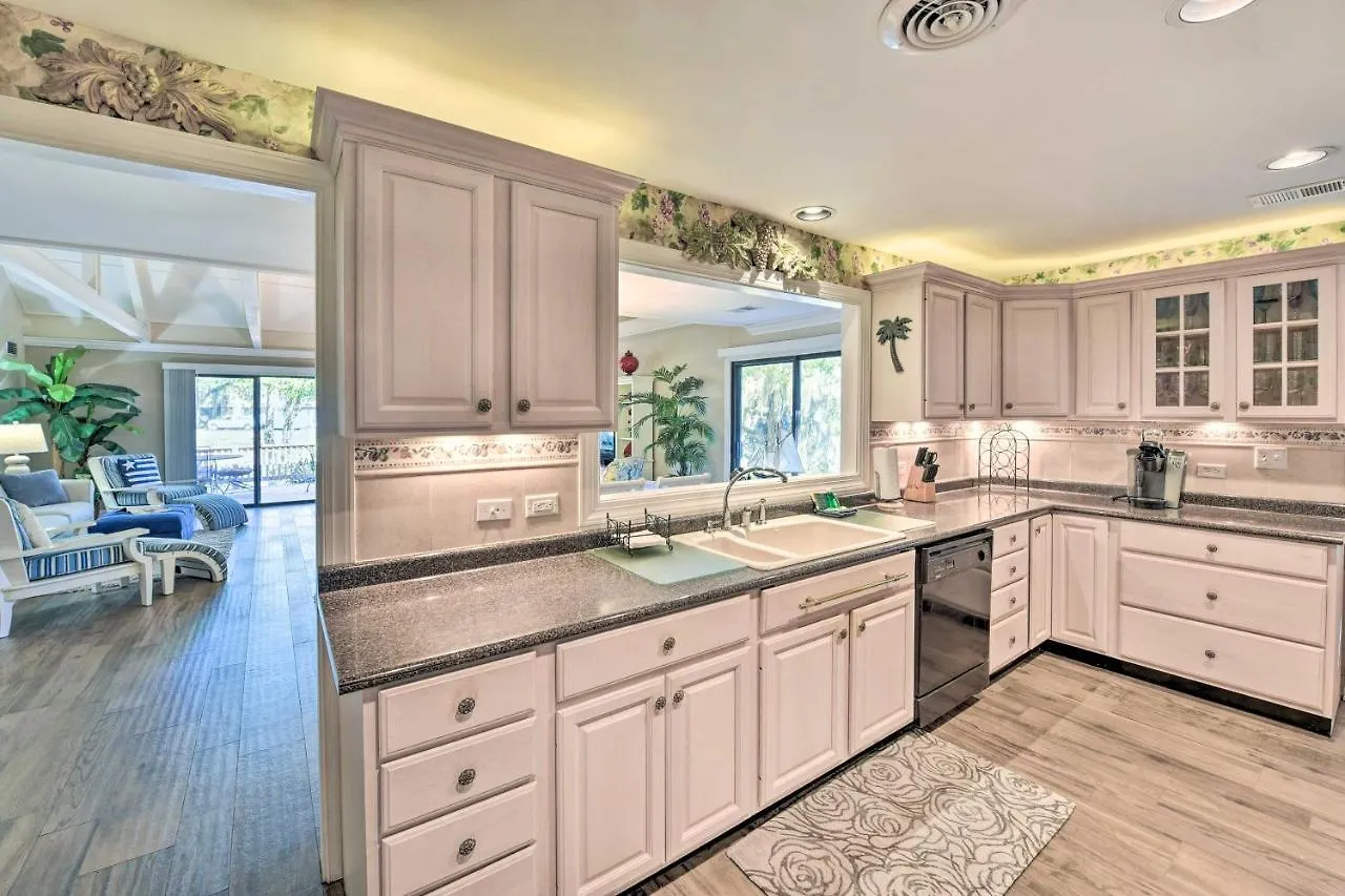 Palmetto Dunes With Deck And Lagoon Views! Villa *