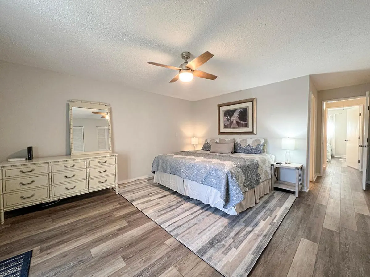 Villa 708 Queens Grant