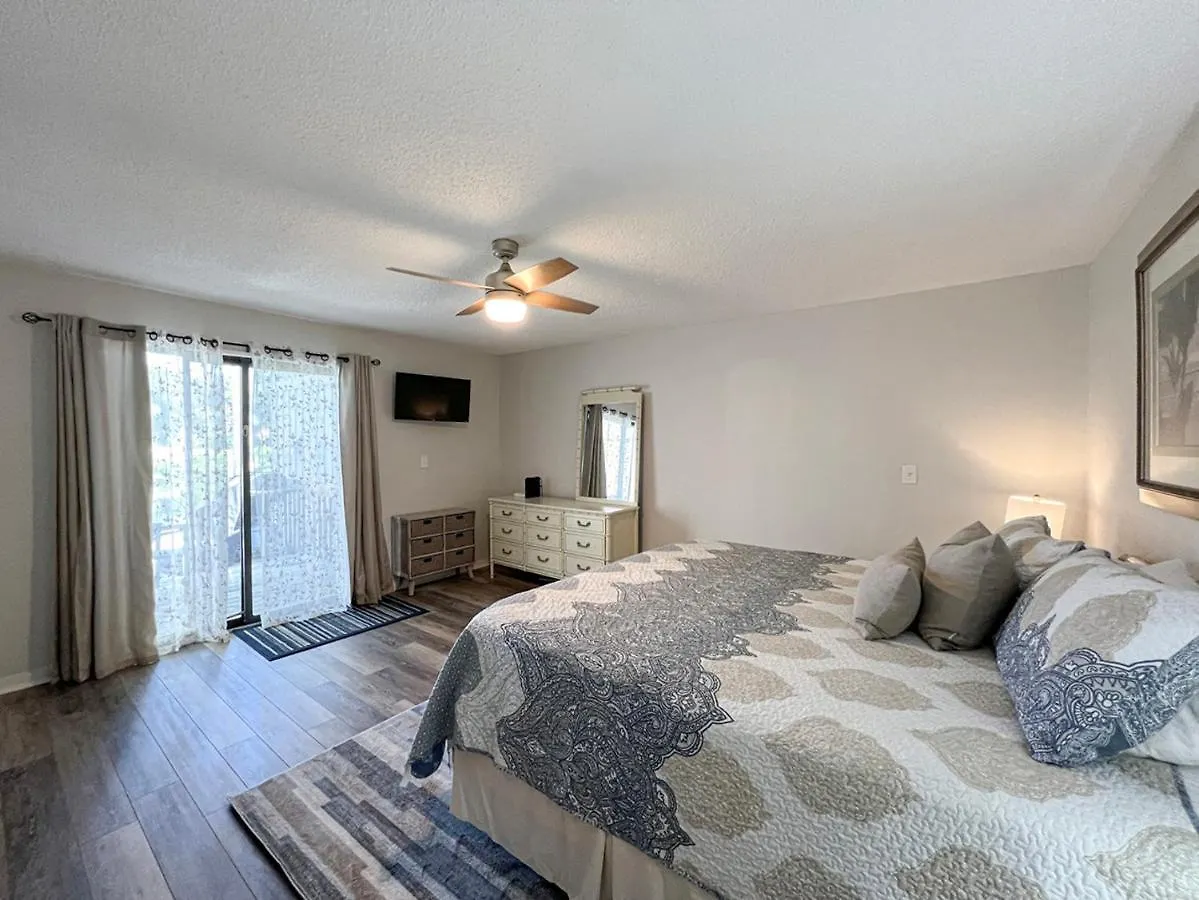 Villa 708 Queens Grant *