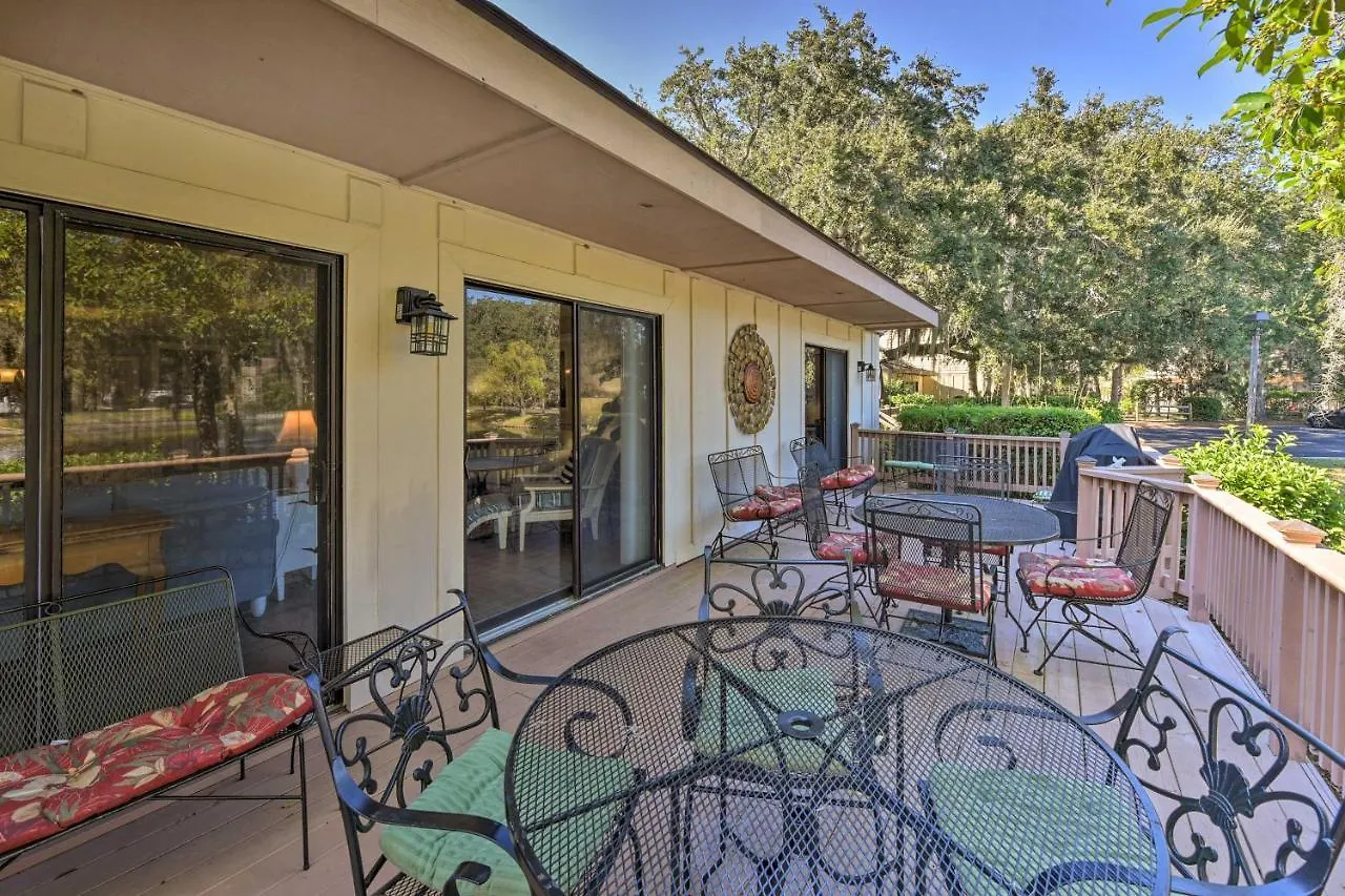 Villa Palmetto Dunes With Deck And Lagoon Views! Hilton Head Island