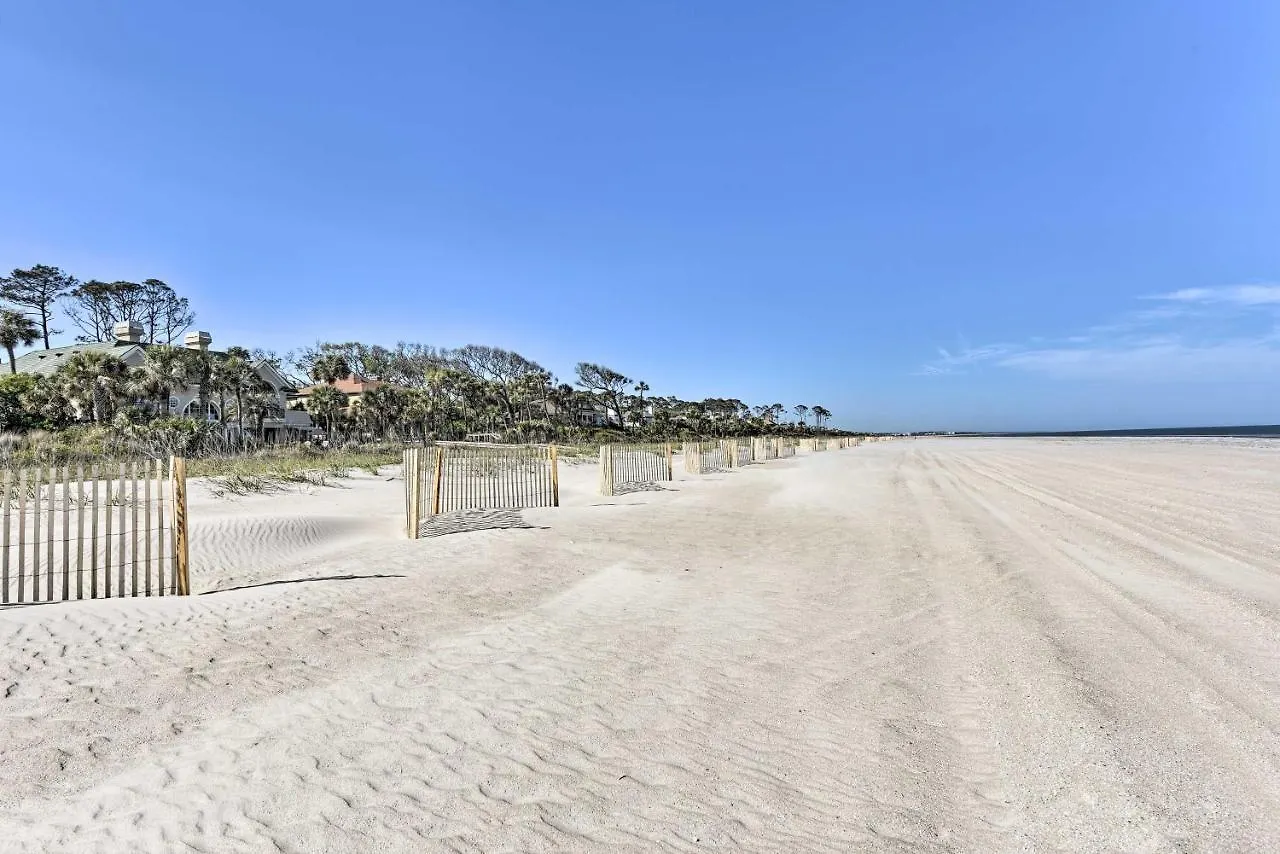 Palmetto Dunes With Deck And Lagoon Views! Villa