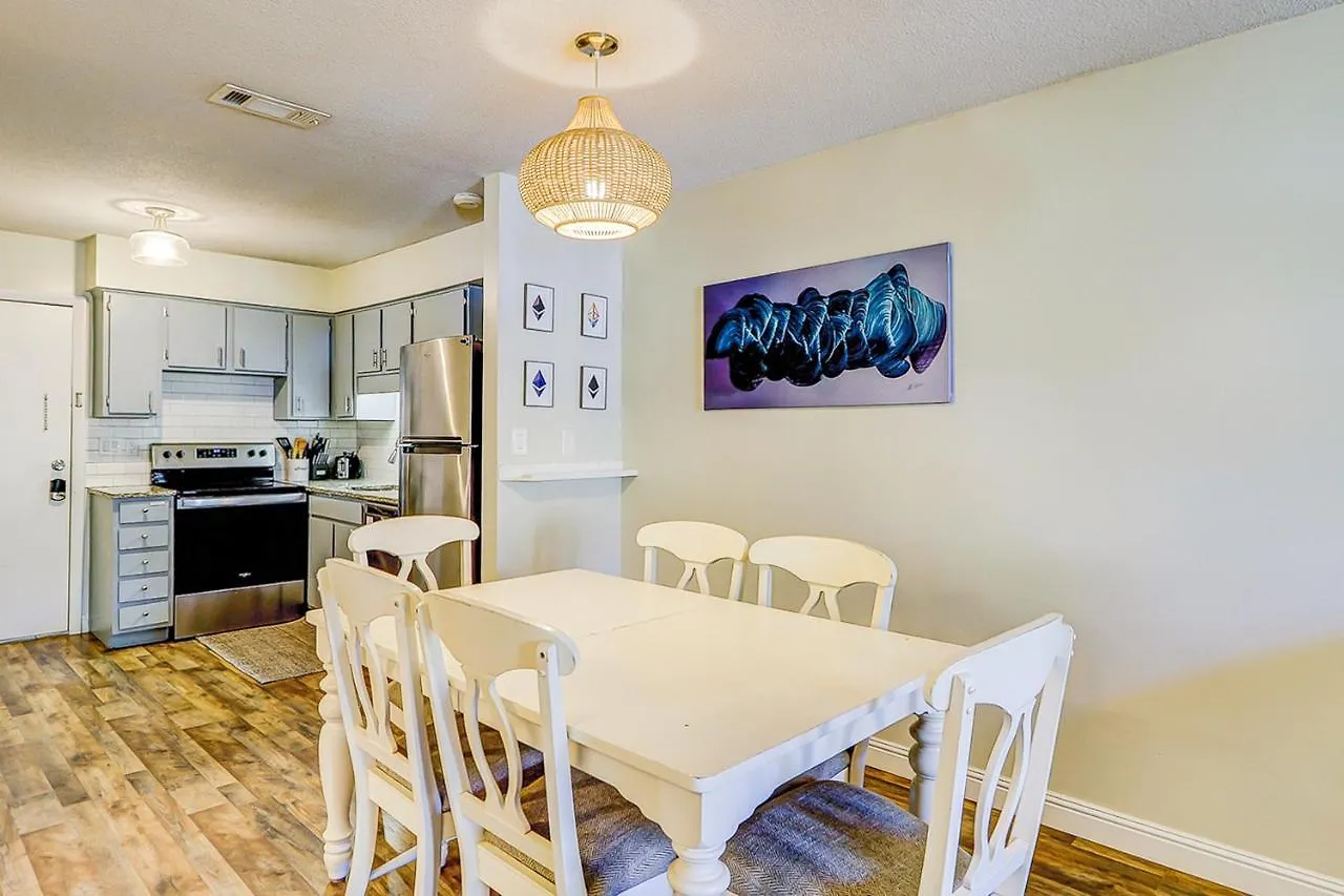 Apartment Fiddlers Cove 16l