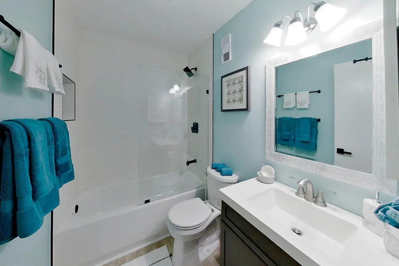 Bijou De La Beach Apartment *