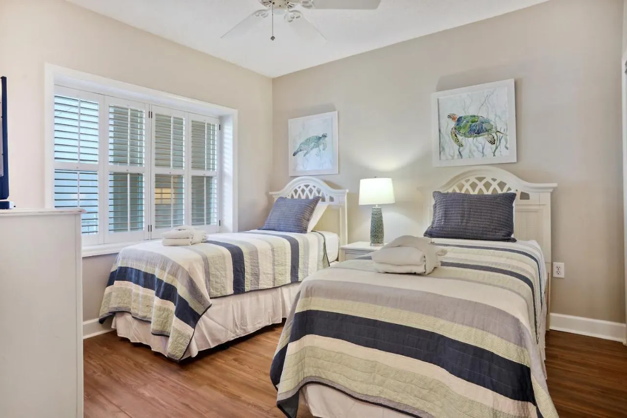 Holiday home 6208 Hampton Place *