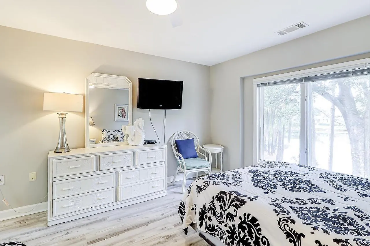 Huntington 7654 Hotel