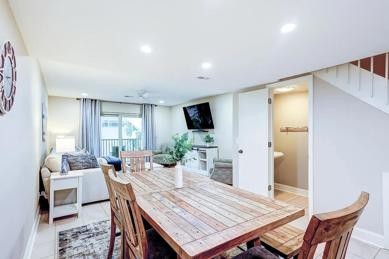 Surf Court 5 Villa *