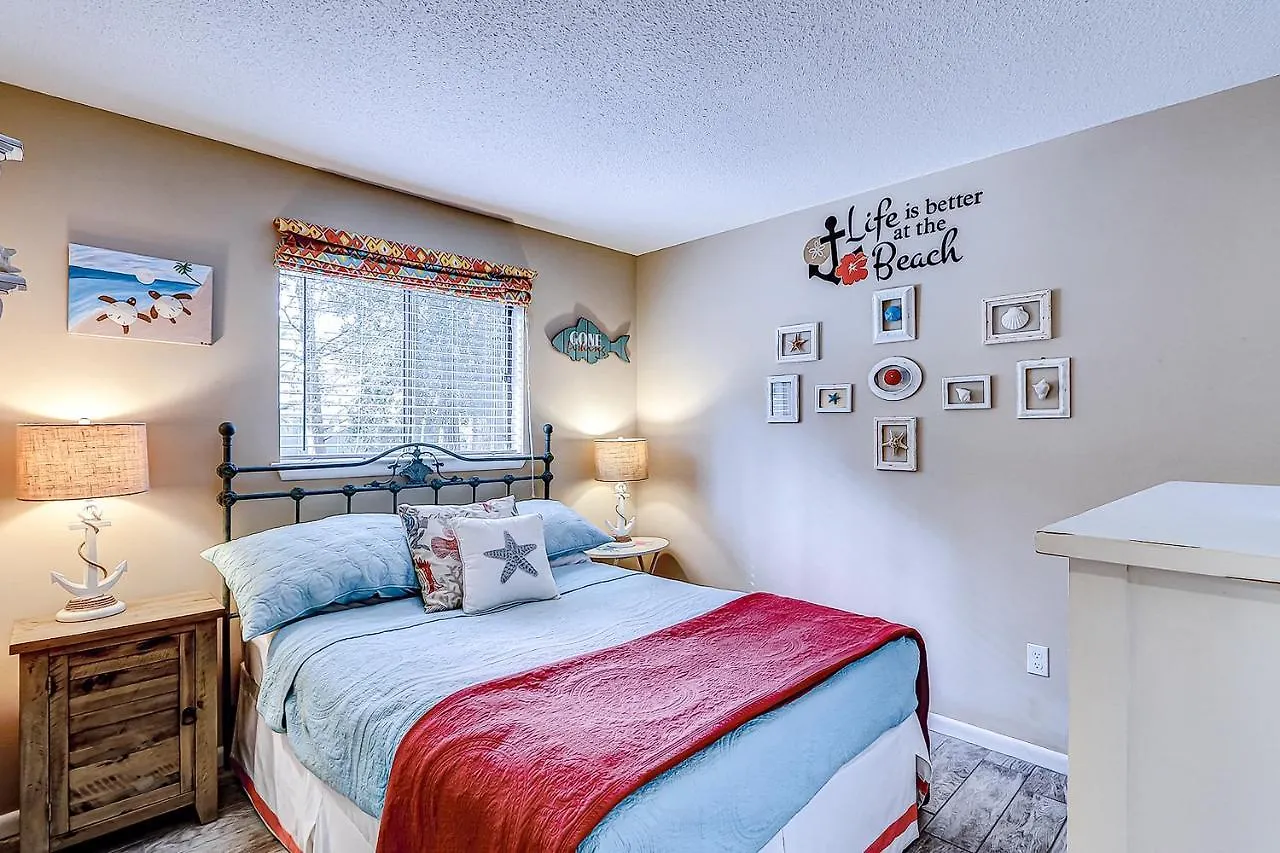 Fiddlers Cove 18b *