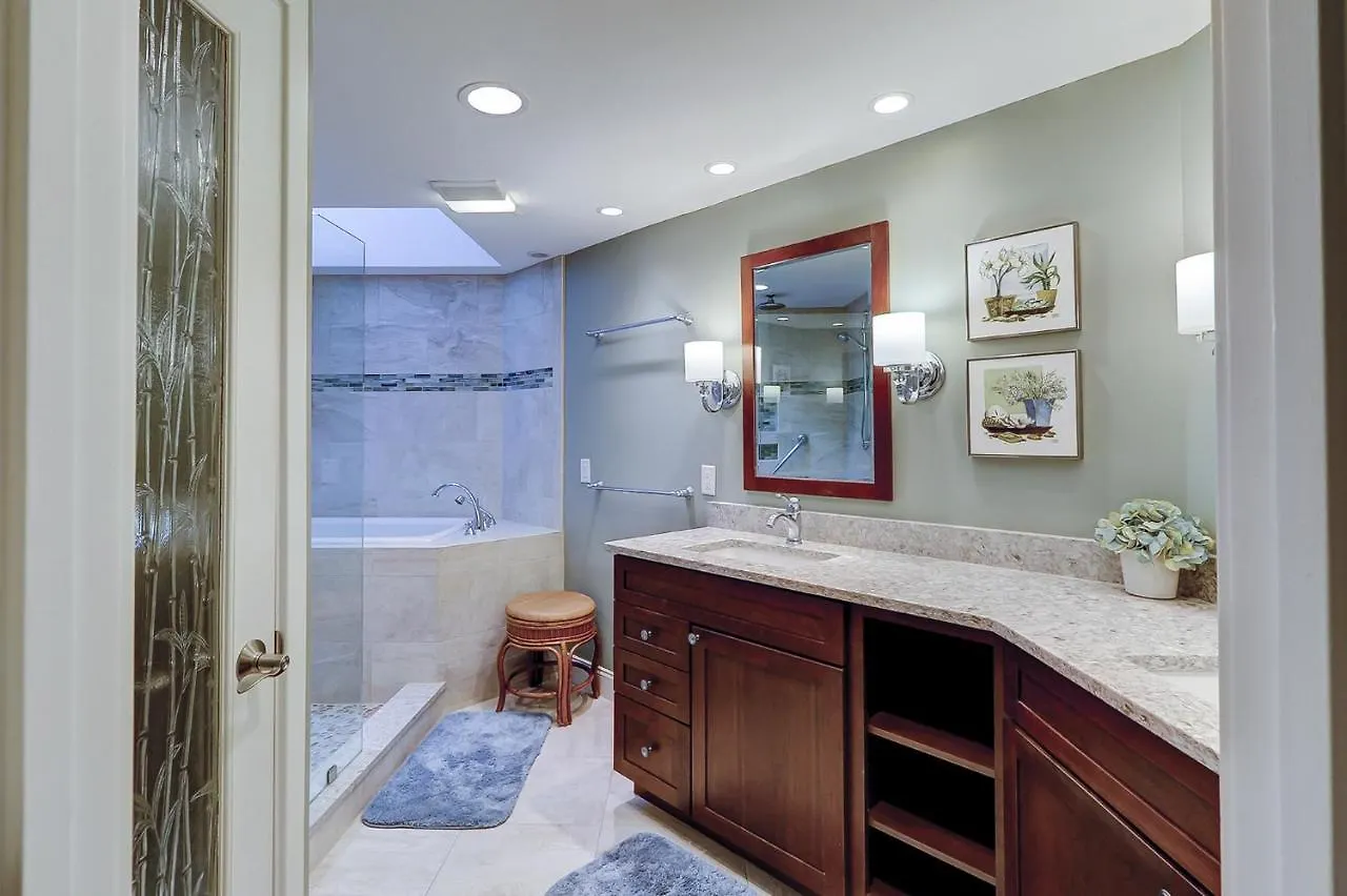 7606 Huntington * Hilton Head Island