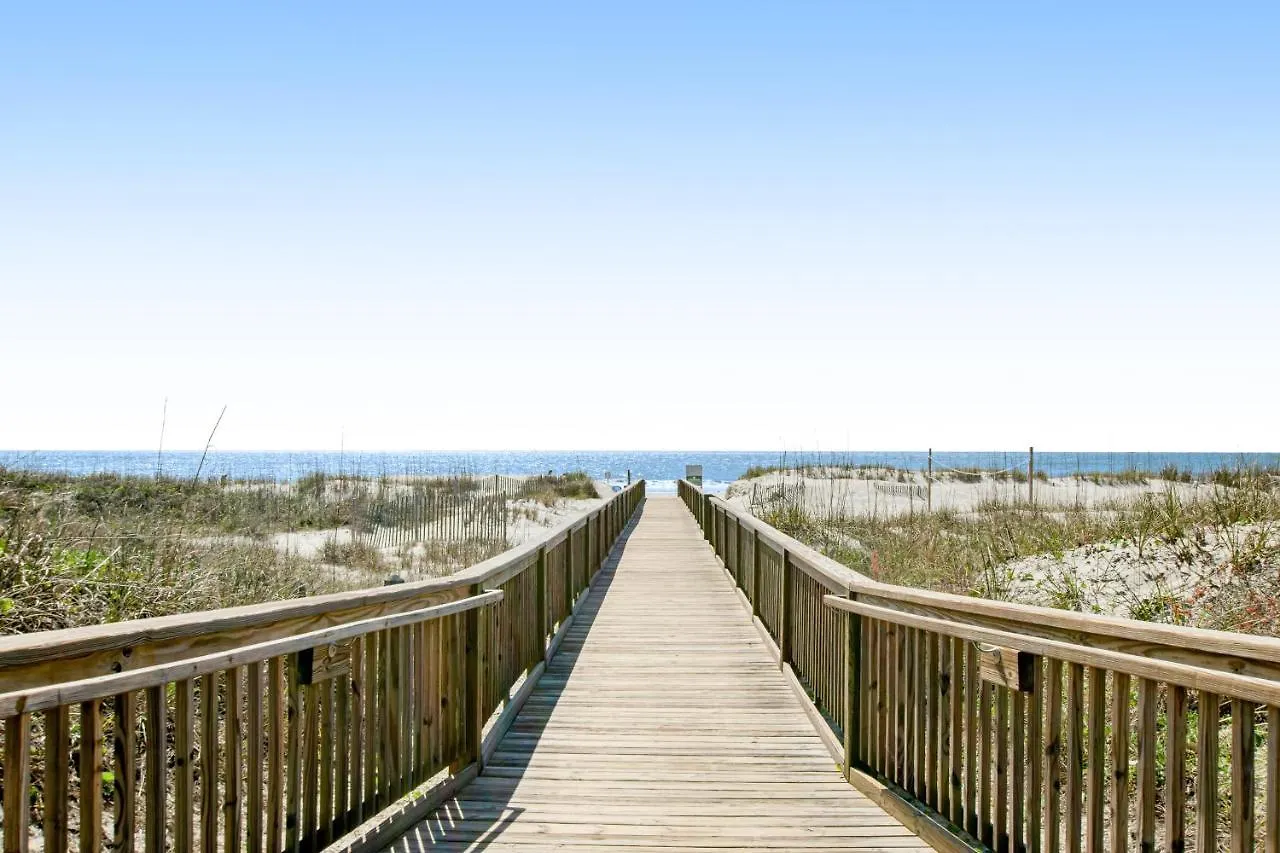 Fiddlers Cove 18b *