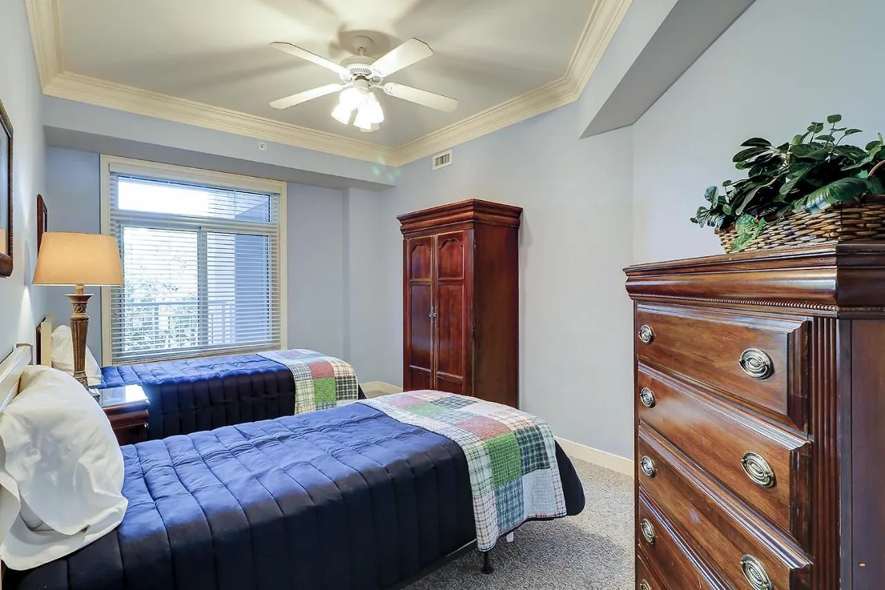 Seacrest - Unit Ph3 Holiday home